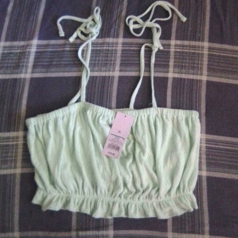 NWT Wild fable tie strap crop top
